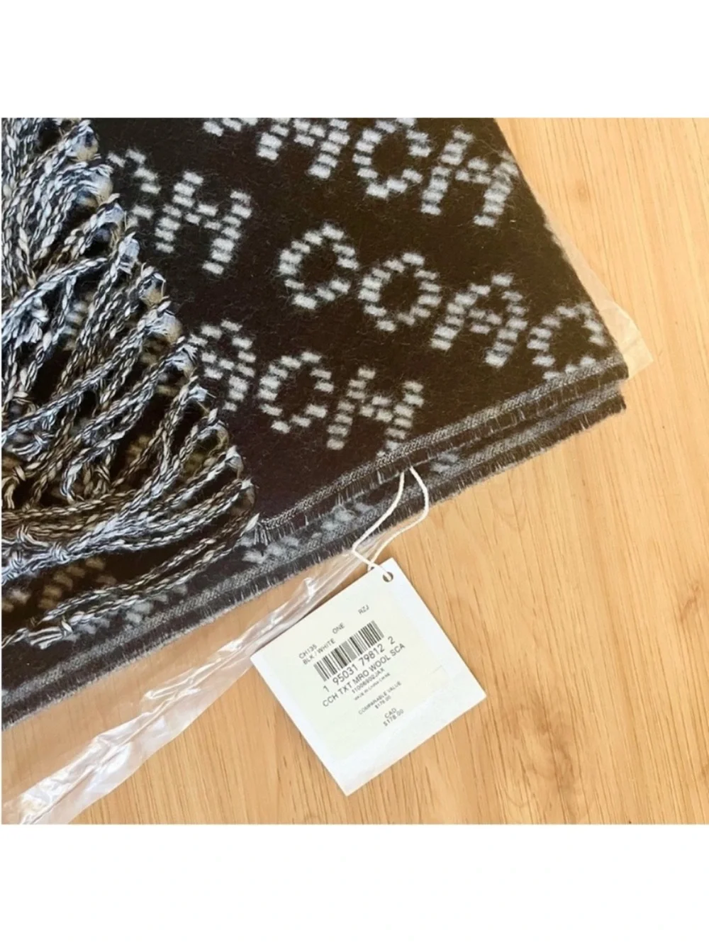 COACH SIGNATURE WOOL SCARF #CH135